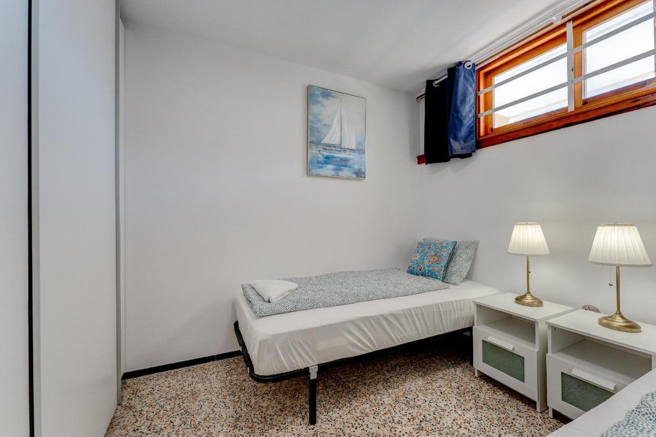 Los Cristianos Achacay Bluesky Apartment Exterior photo